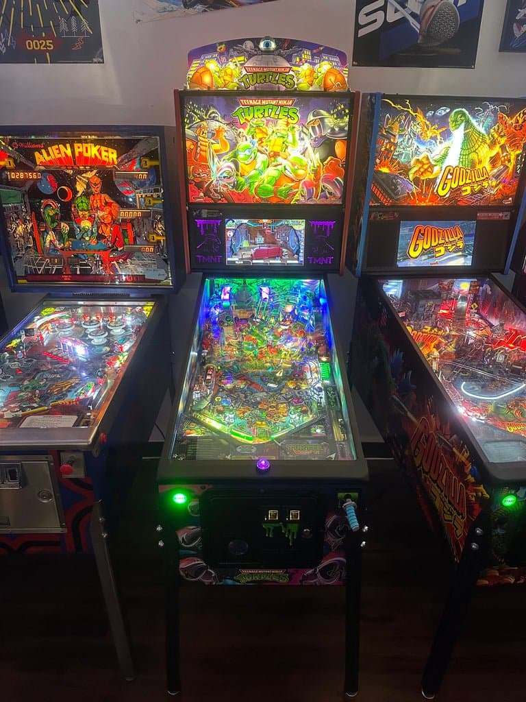 Stern Pinball LOADED Teenage Mutant Ninja Turtles Premium Pinball Machine for sale