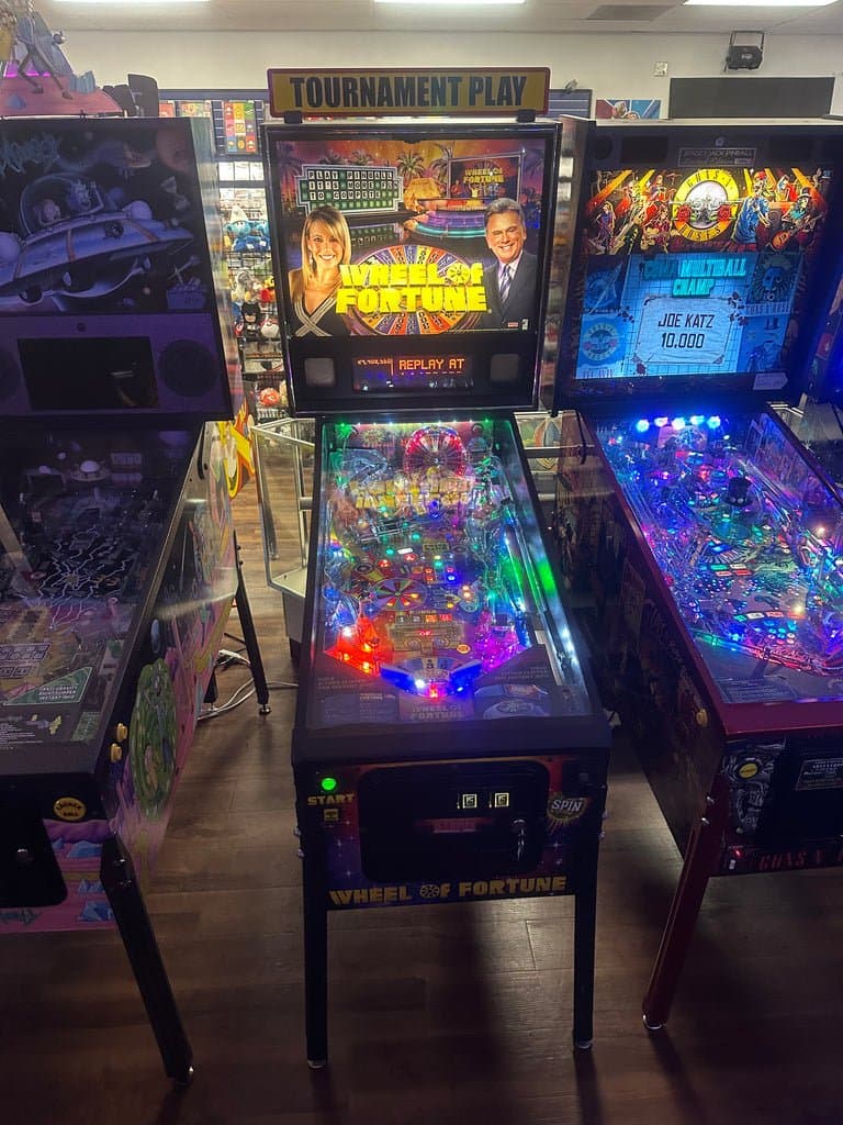 Stern Pinball Wheel of Fortune Pinball Machine for sale