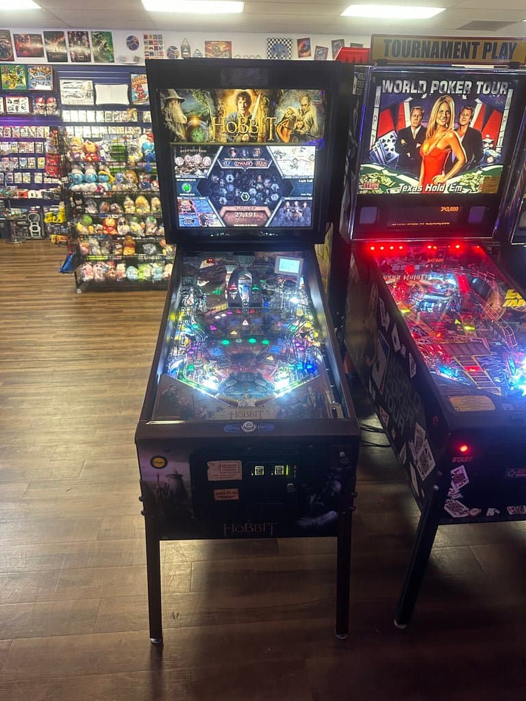 JJP The Hobbit Limited Edition Pinball Machine for sale
