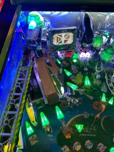 Pinball Brothers Alien Limited Version Pinball Machine for sale ()