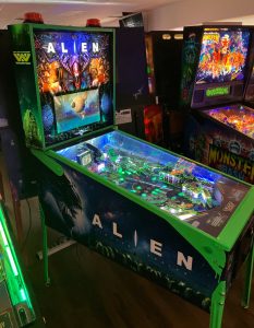 Pinball Brothers Alien Limited Version Pinball Machine for sale ()