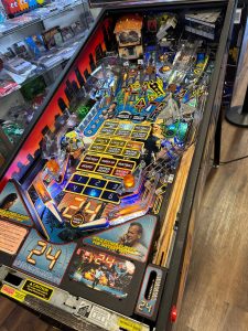 Stern Pinball Pinball Machine for sale ()