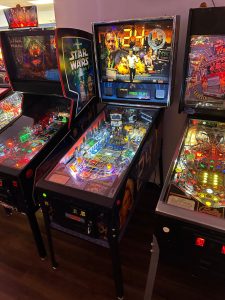 Stern Pinball Pinball Machine for sale ()