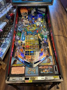 Stern Pinball Pinball Machine for sale ()