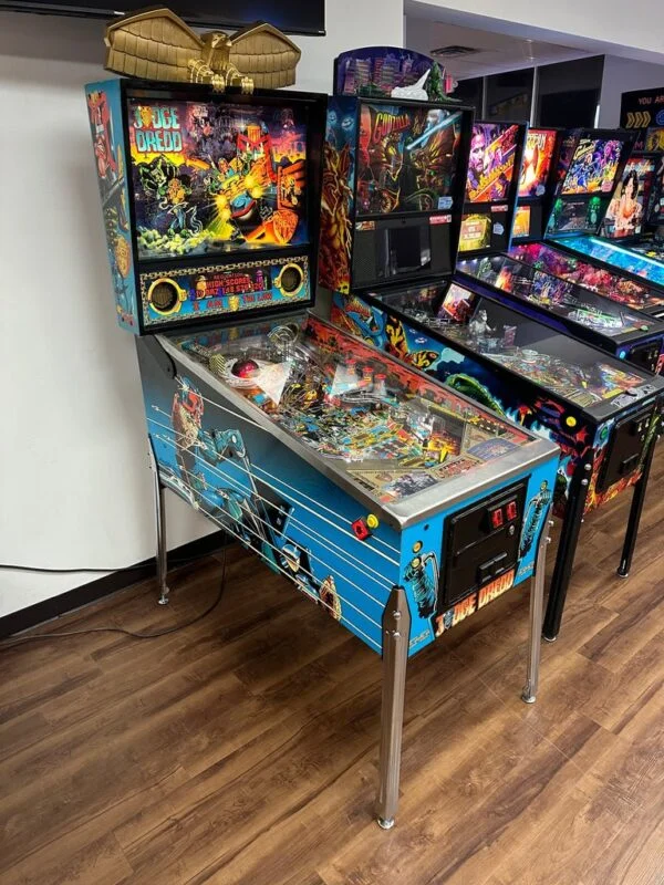 Bally Judge Dredd Pinball Machine — image 14