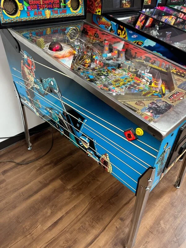 Bally Judge Dredd Pinball Machine — image 15