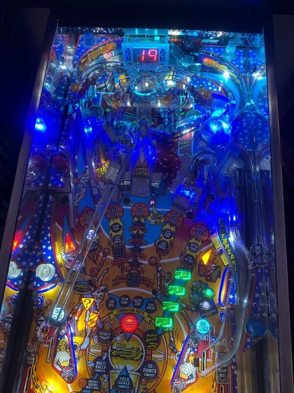 Bally NBA Fastbreak Pinball Machine — image 2