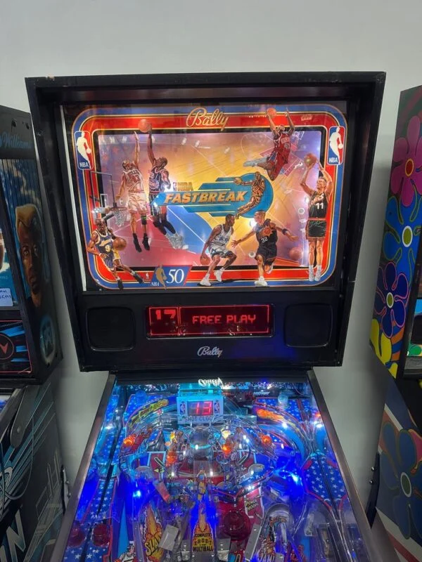 Bally NBA Fastbreak Pinball Machine — image 3