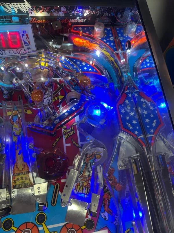 Bally NBA Fastbreak Pinball Machine — image 4