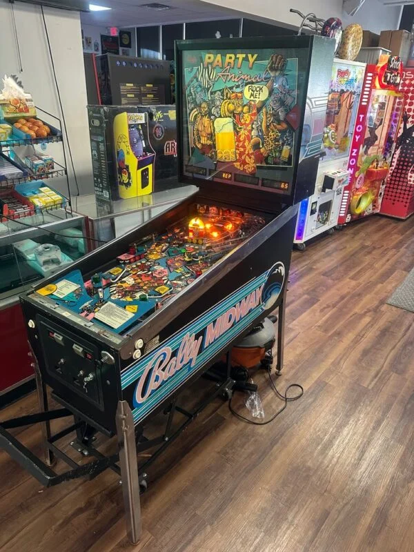 Bally Party Animal Pinball Machine — image 13