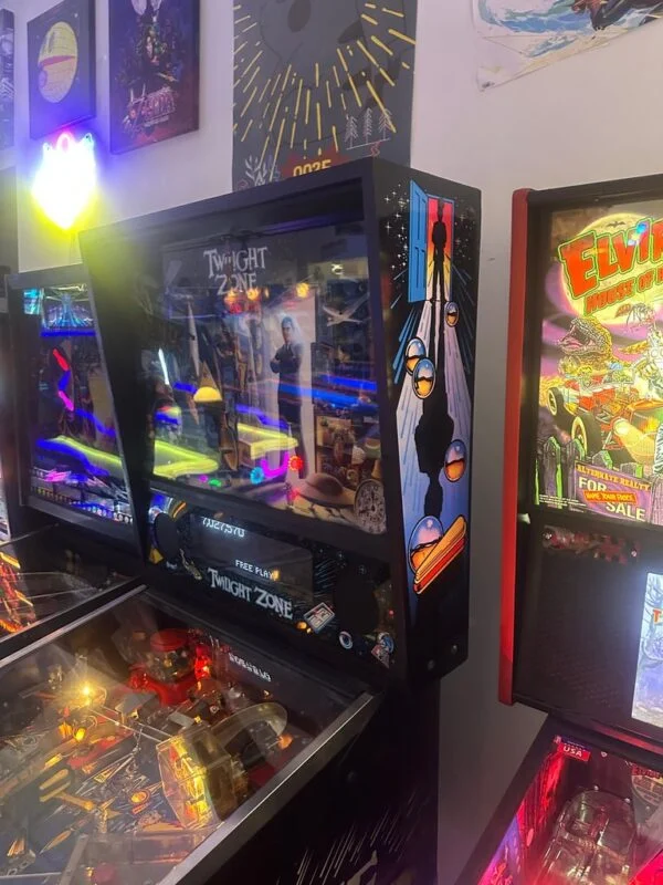 Bally Twilight Zone Pinball Machine — image 8