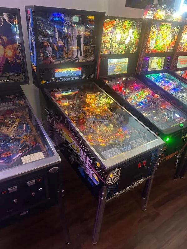 Bally Twilight Zone Pinball Machine — image 10