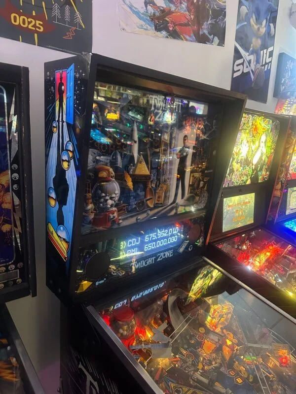 Bally Twilight Zone Pinball Machine — image 12