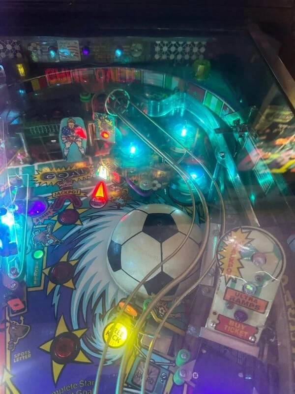 Bally World Cup Soccer Pinball Machine — image 9