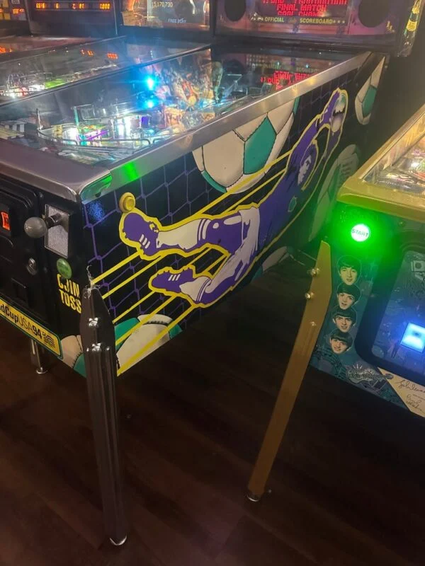 Bally World Cup Soccer Pinball Machine — image 14