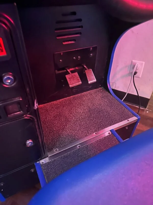 California Speed Arcade Racing Game — image 7