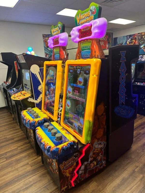 Family Fun Companies Viking Hammer Arcade Game — image 9