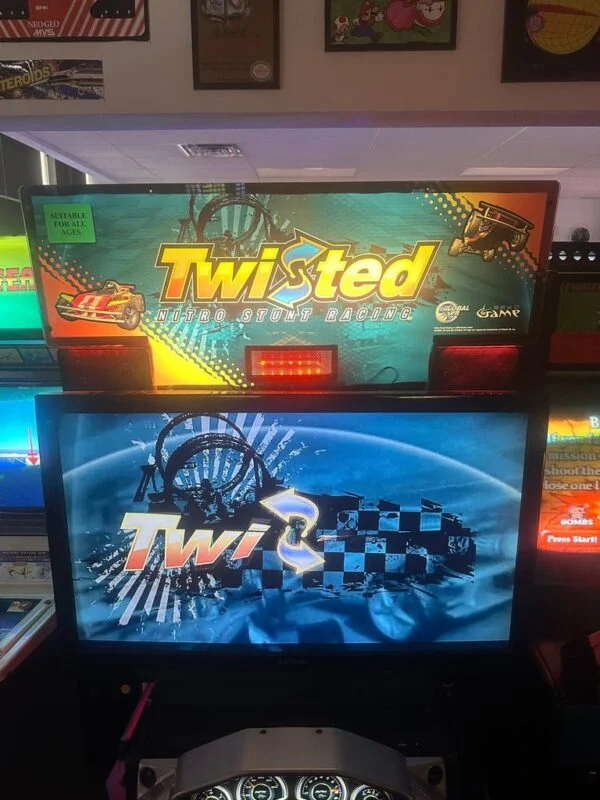 GlobalVR Twisted Nitro Stunt Racing Arcade Game — image 6