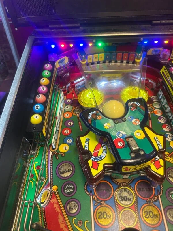 Gottlieb Cue Ball Wizard Pinball Machine — image 7