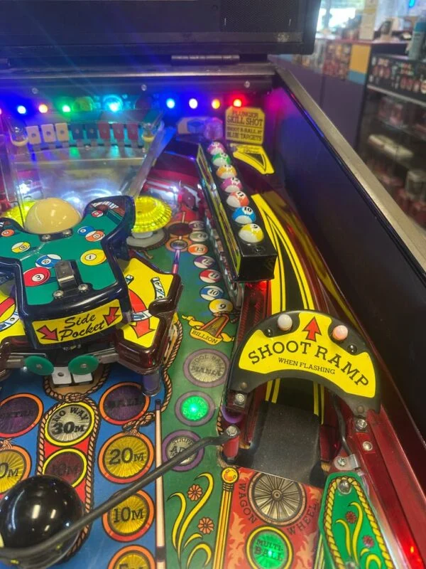 Gottlieb Cue Ball Wizard Pinball Machine — image 11