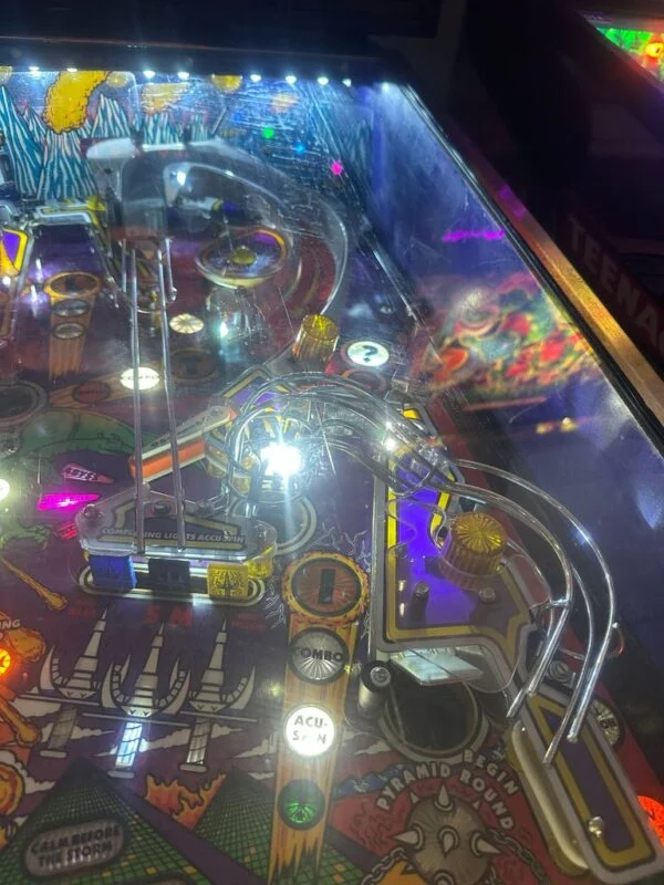 Gottlieb Gladiators Pinball Machine — image 8