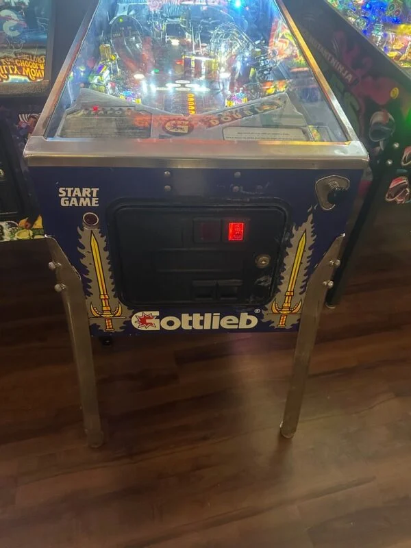 Gottlieb Gladiators Pinball Machine — image 10