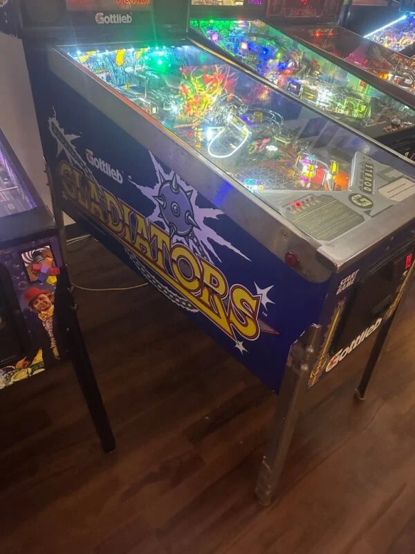 Gottlieb Gladiators Pinball Machine — image 11