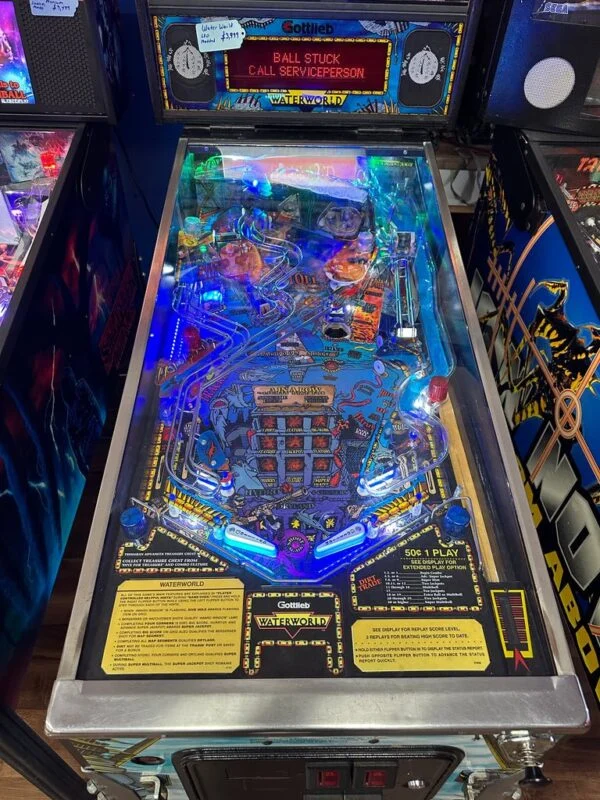 Gottlieb Waterworld Pinball Machine — image 3