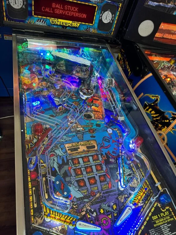 Gottlieb Waterworld Pinball Machine — image 5