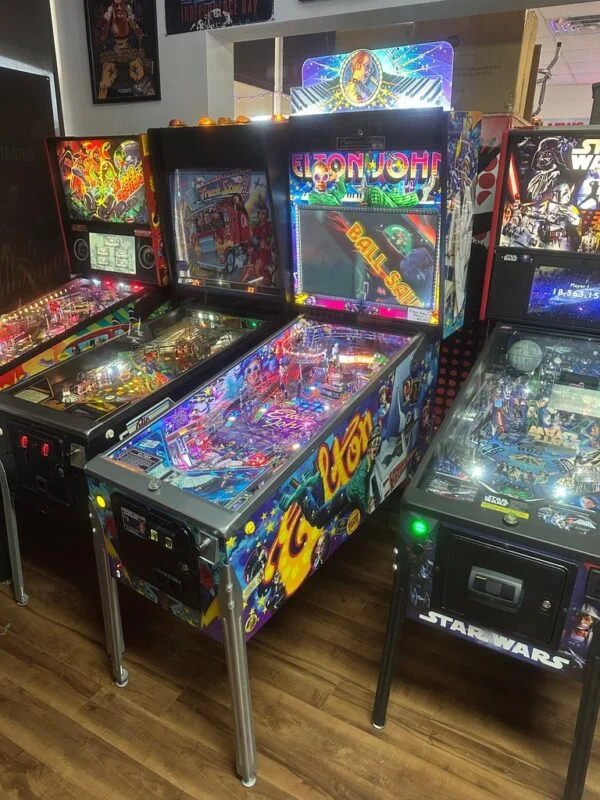 JJP Elton John Platinum Edition Pinball Machine — image 16