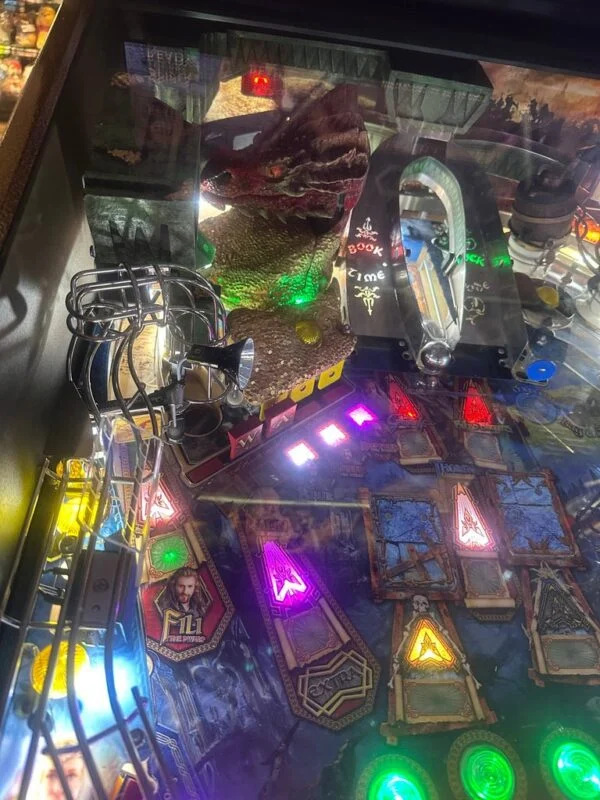 JJP The Hobbit Limited Edition Pinball Machine — image 4