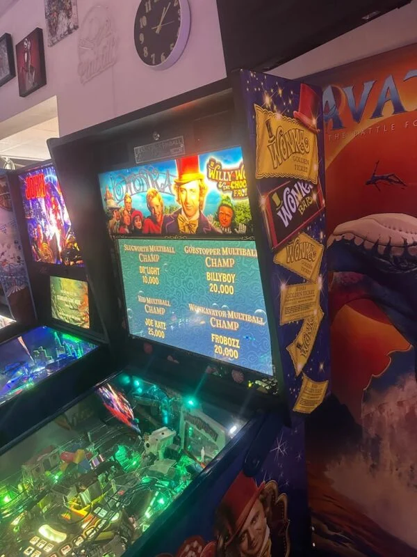 JJP Willy Wonka & the Chocolate Factory Limited Edition Pinball Machine — image 4