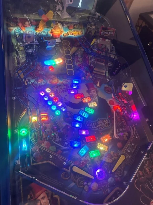 JJP Willy Wonka & the Chocolate Factory Limited Edition Pinball Machine — image 10