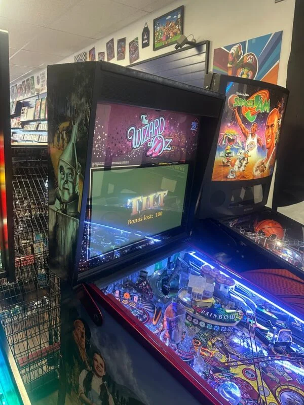 JJP Wizard of Oz 75th Anniversary Ruby Red Edition Pinball Machine — image 5