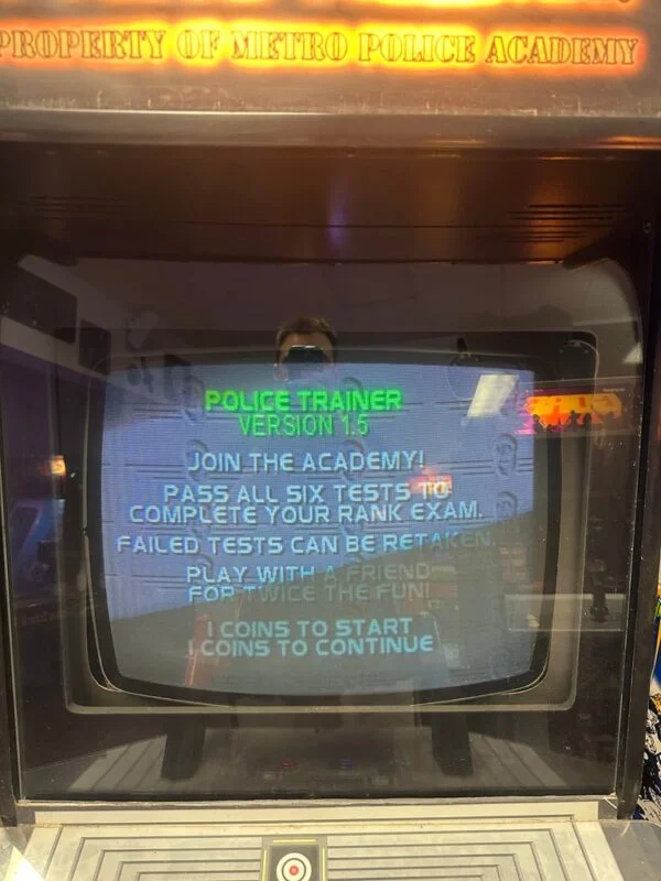 Police Trainer Arcade Game — image 2