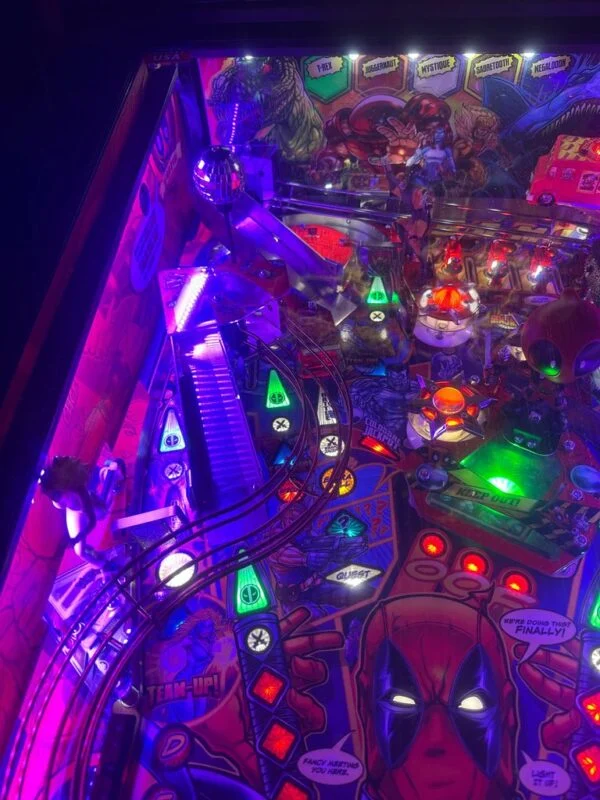 Stern Pinball LOADED Deadpool Premium Pinball Machine — image 6
