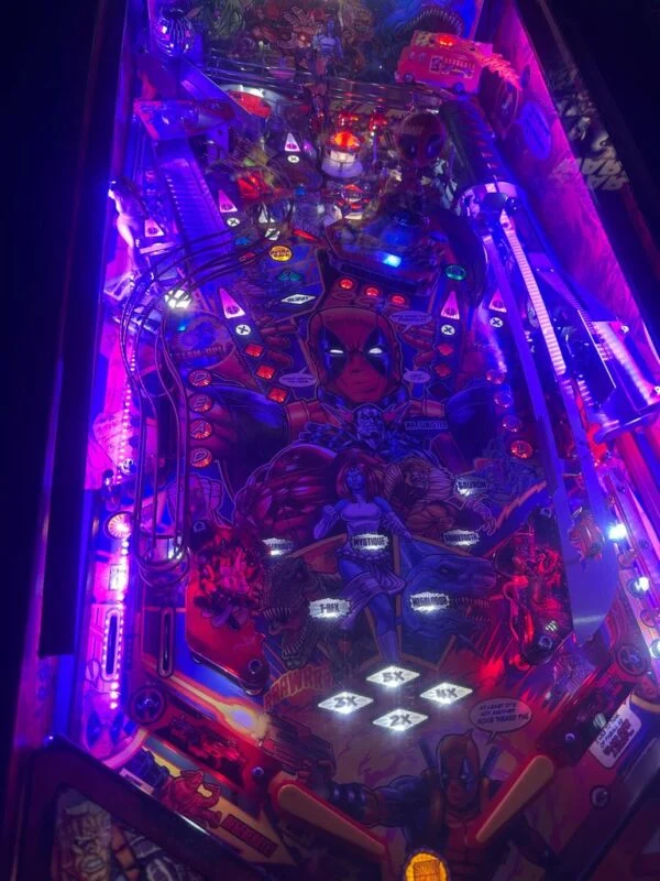 Stern Pinball LOADED Deadpool Premium Pinball Machine — image 7