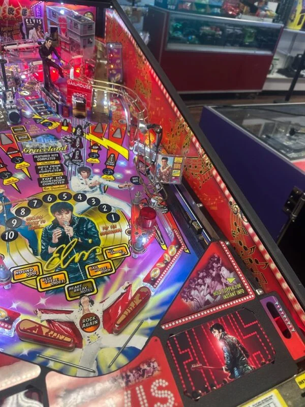 Stern Pinball LOADED Elvis Pinball Machine — image 4