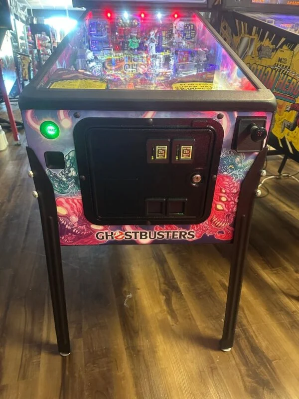 Stern Pinball LOADED Ghostbusters Pro Pinball Machine — image 4