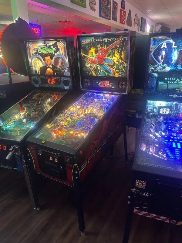 Stern Pinball LOADED Spider-Man Pinball Machine — image 18