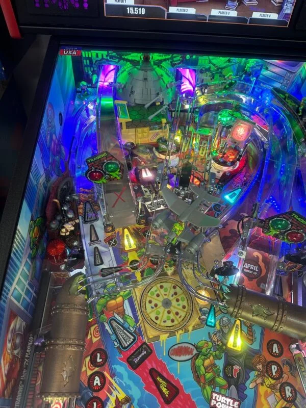 Stern Pinball LOADED Teenage Mutant Ninja Turtles Premium Pinball Machine — image 4