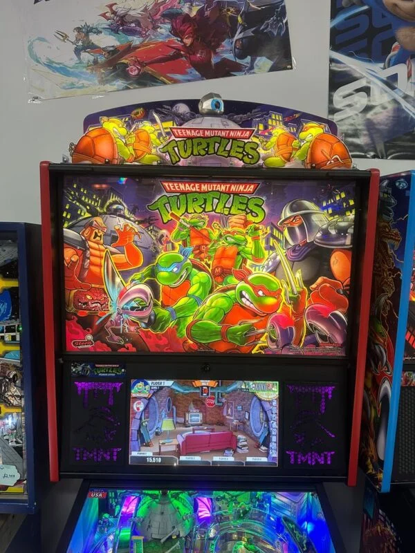 Stern Pinball LOADED Teenage Mutant Ninja Turtles Premium Pinball Machine — image 16