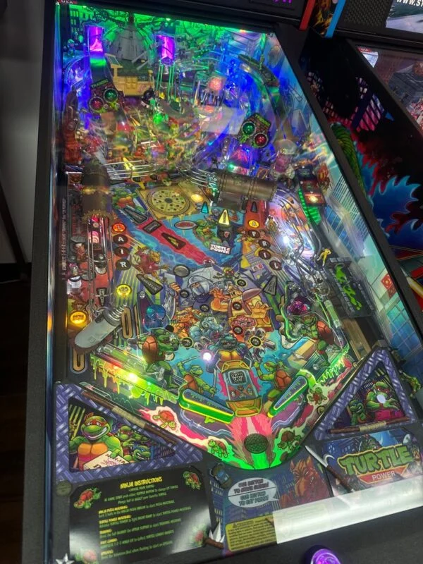 Stern Pinball LOADED Teenage Mutant Ninja Turtles Premium Pinball Machine — image 17
