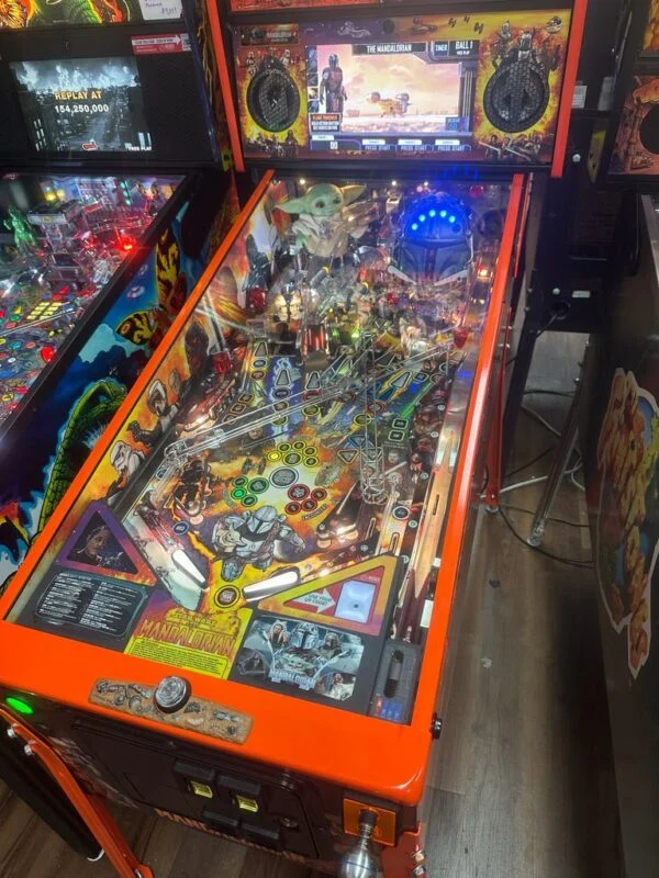Stern Pinball LOADED The Mandalorian Premium Pinball Machine — image 5