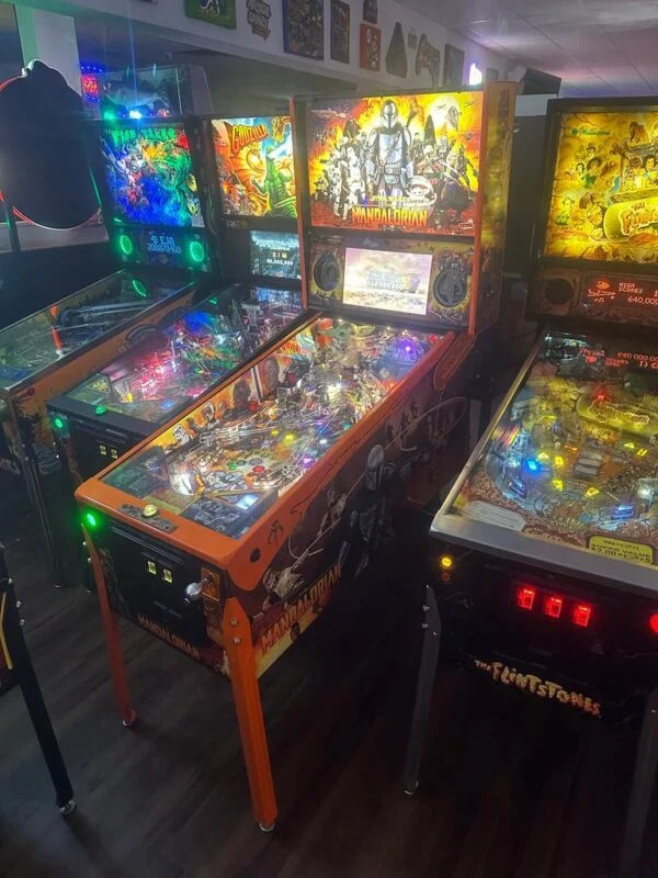 Stern Pinball LOADED The Mandalorian Premium Pinball Machine — image 9