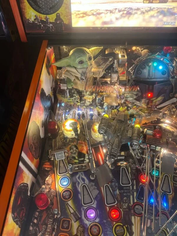Stern Pinball LOADED The Mandalorian Premium Pinball Machine — image 10