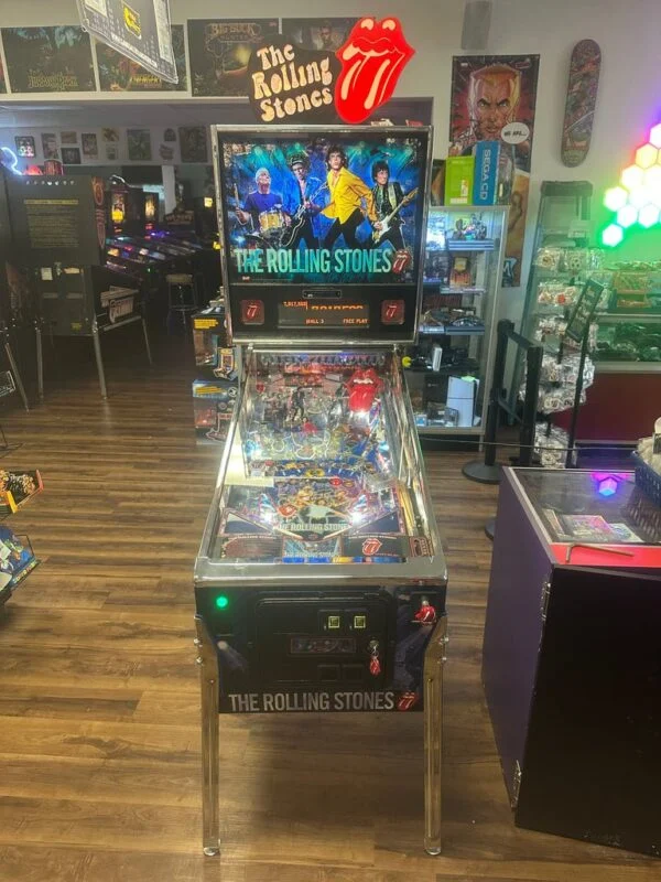 Stern Pinball LOADED The Rolling Stones Limited Edition Pinball Machine — image 2
