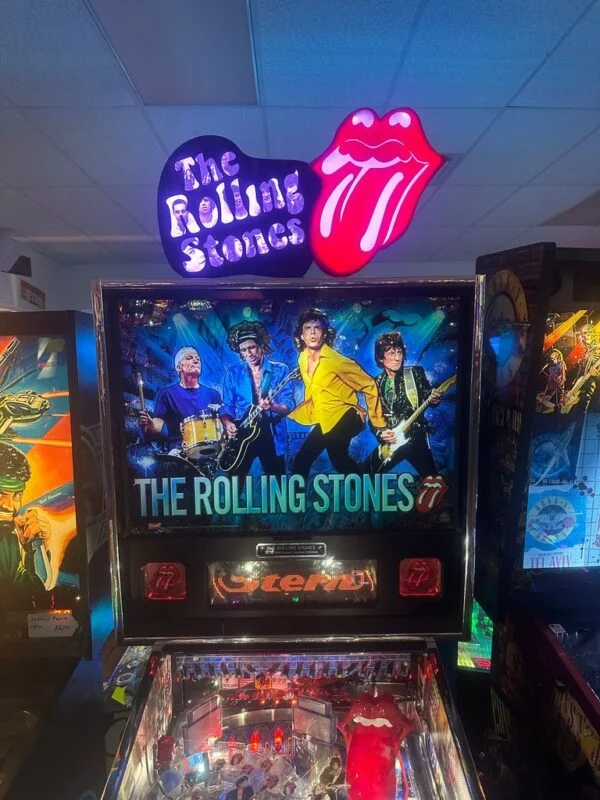 Stern Pinball LOADED The Rolling Stones Limited Edition Pinball Machine — image 4