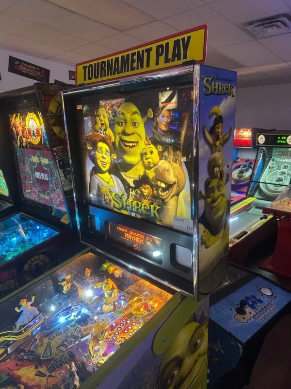 Stern Pinball Shrek Pinball Machine — image 6