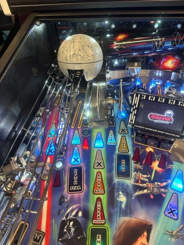 Stern Pinball Star Wars Premium Pinball Machine — image 14